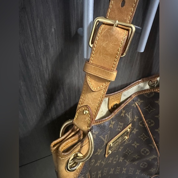 Louis Vuitton Galliera PM - Picture 3 of 5